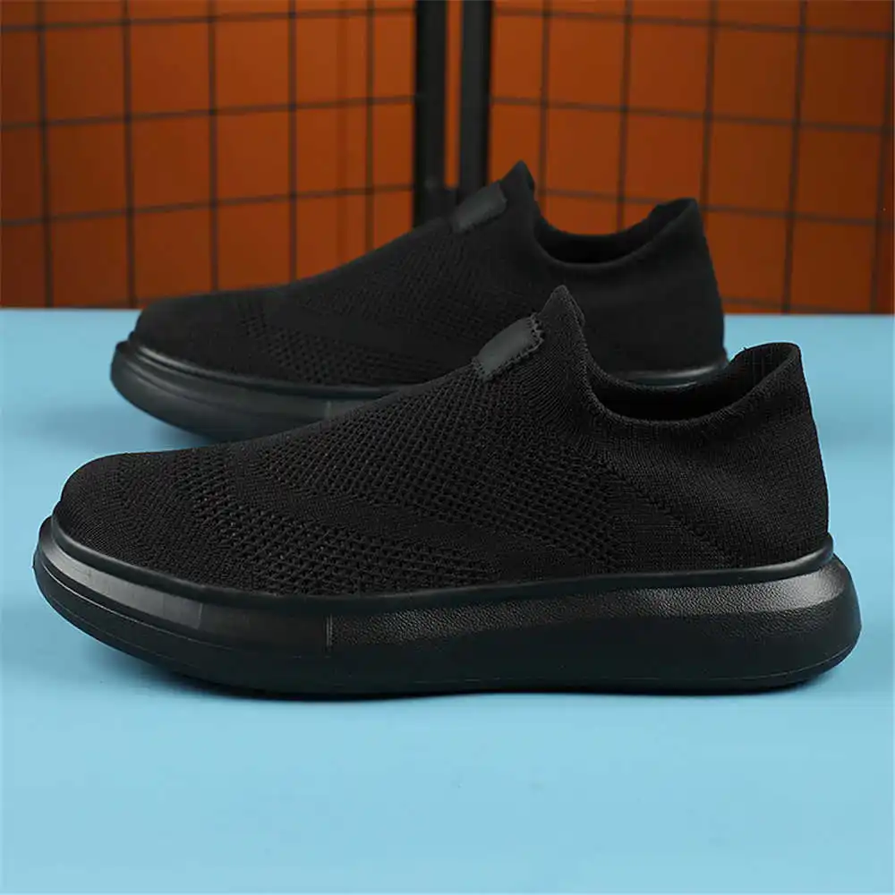 Calze con plateau scarpe marro - Office Tech Gifts For Men recensione e prezzo